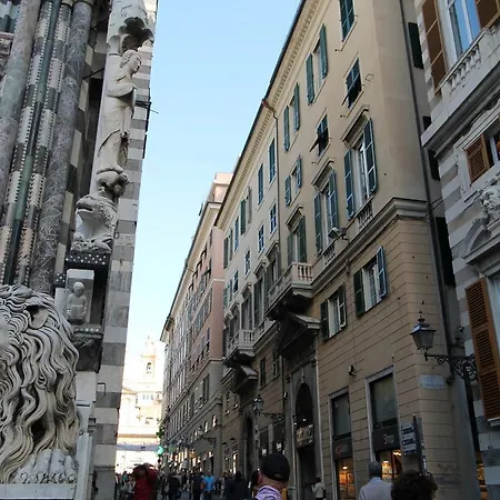 House Funicular Apartman Genova